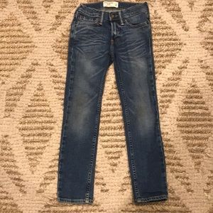 Abercrombie Kids Denim - Medium Blue Wash